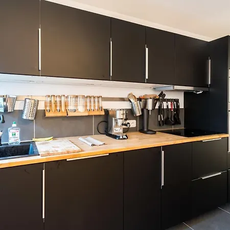 Superb Bright Near Bercy